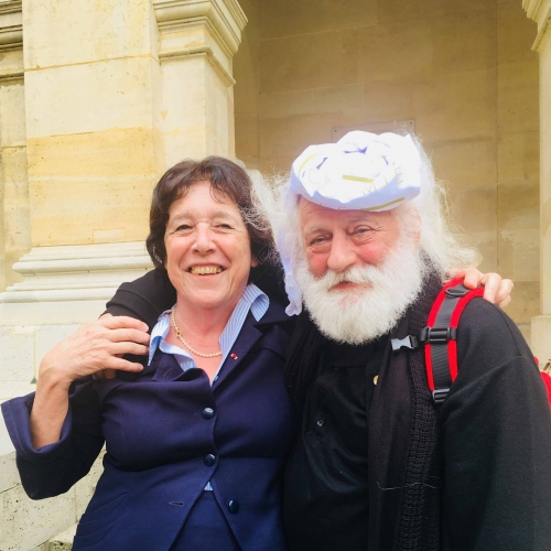 Rencontre sous la coupole de l’Académie des Fous avec l’Académie des Sciences  !